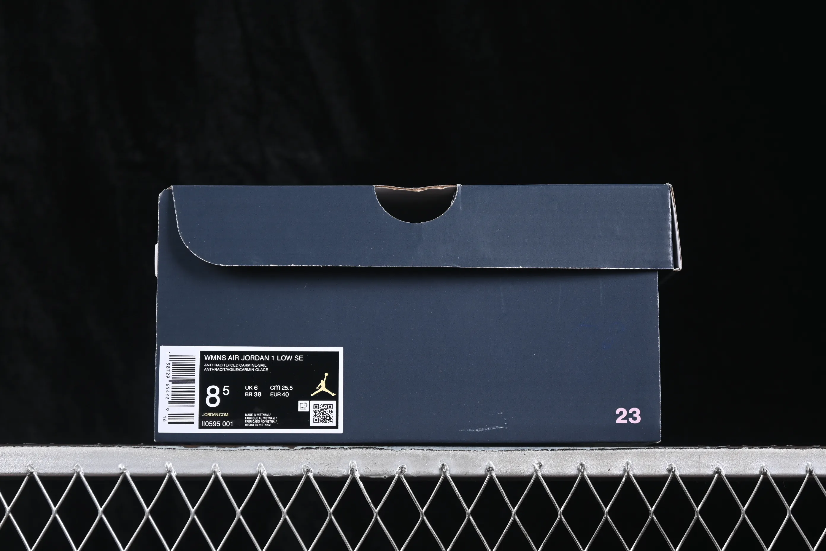 All categories Air Jordan Jordan series basketball shoes Air Jordan 1 Low G version pure original Air Jordan 1 Low AJ1 Joe 1 burst pattern black and white low-top retro culture basketball shoes II0595-001